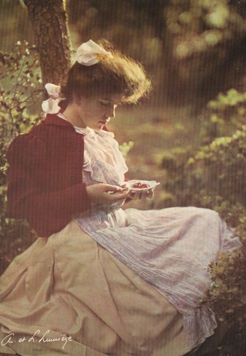 Lumiere brothers girl - lumiere,